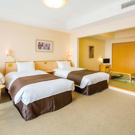 Hotel Emion Tokyo Bay Urayasu Exterior photo