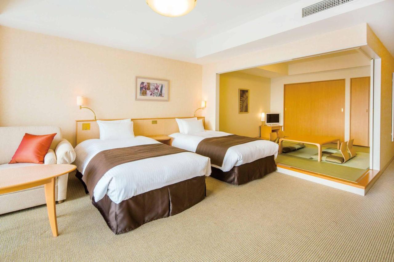 Hotel Emion Tokyo Bay Urayasu Exterior photo