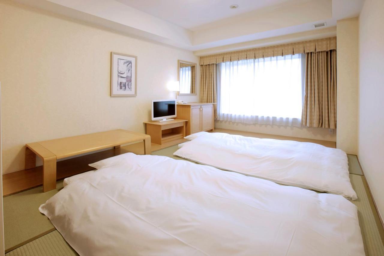 Hotel Emion Tokyo Bay Urayasu Exterior photo